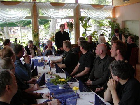 2004 - An der Tafel im Puschkin Haus
